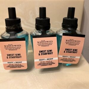 Sweet Kiwi & Starfruit
Wallflowers Fragrance Refills x3